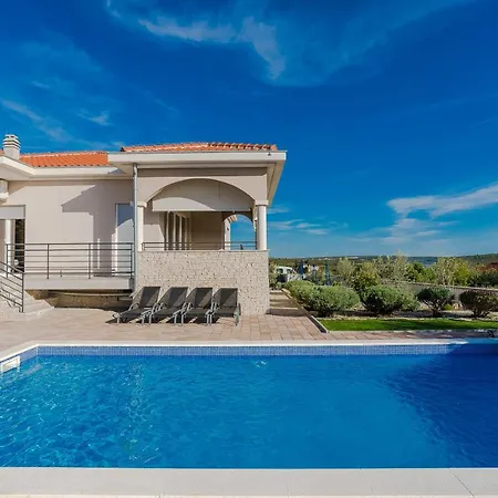 Villa Luka Zadar